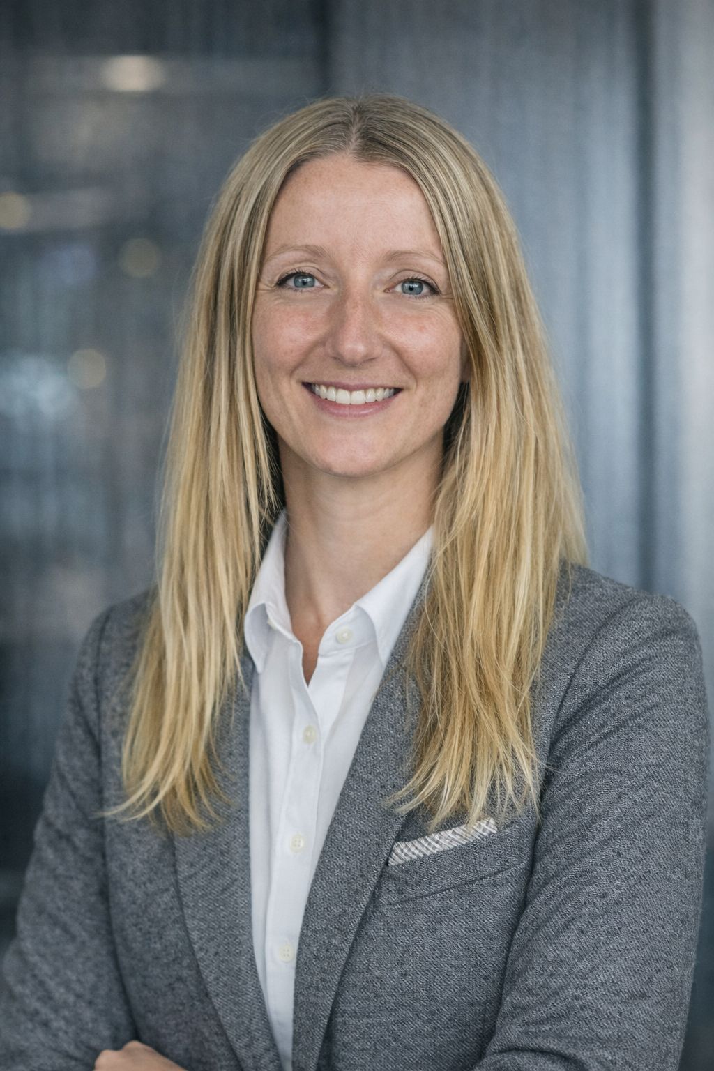 Clare Hooper Soithongsuk